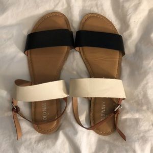 Old navy sandal